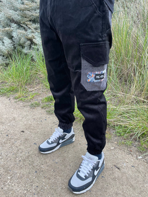 Flack chap cargo pocket in Black cord