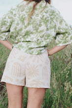 Coral pop - short shorts